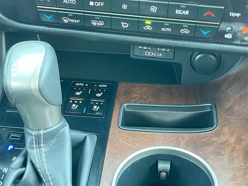 used 2020 Lexus RX 350L car, priced at $31,000