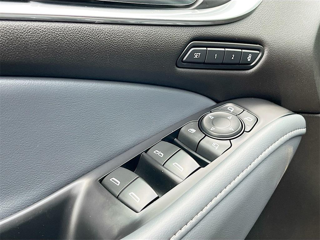 used 2021 Buick Enclave car, priced at $27,300