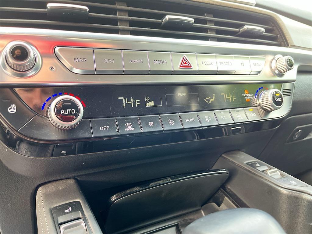 used 2022 Kia Telluride car, priced at $30,800