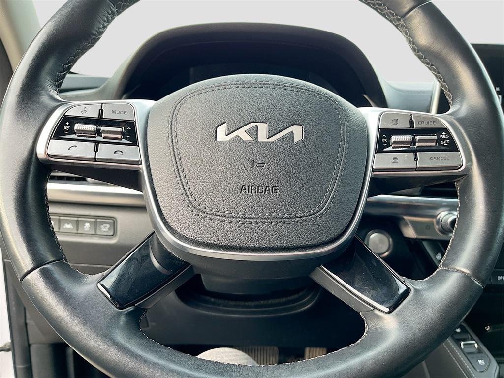 used 2022 Kia Telluride car, priced at $30,800
