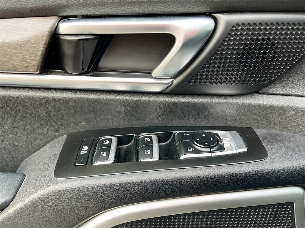 used 2022 Kia Telluride car, priced at $30,800