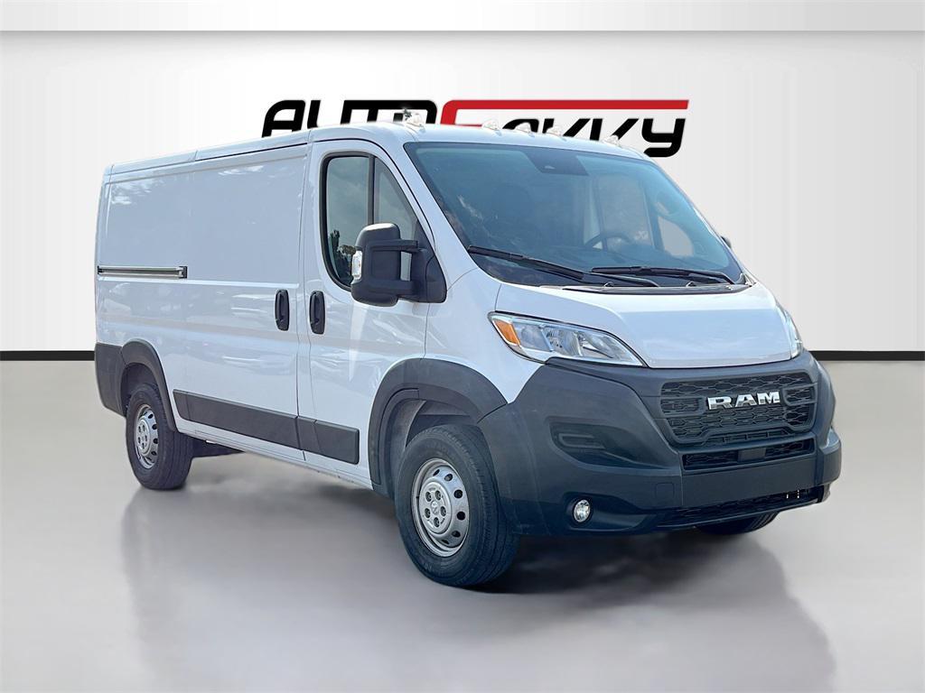 used 2023 Ram ProMaster 2500 car, priced at $25,000