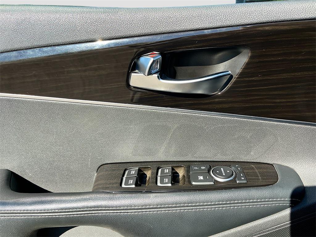 used 2020 Kia Sorento car, priced at $17,500