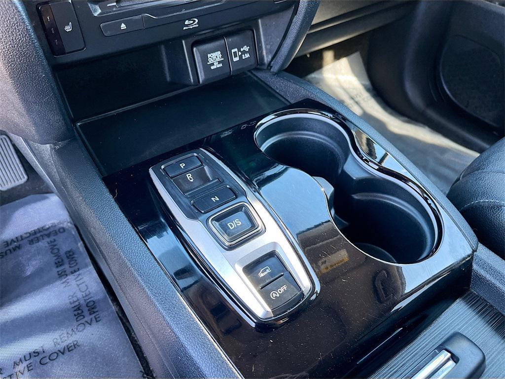 used 2022 Honda Pilot car, priced at $28,000