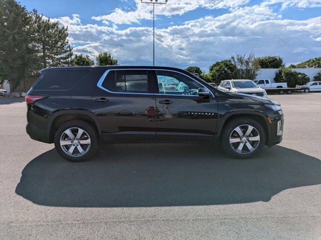 used 2023 Chevrolet Traverse car, priced at $33,000