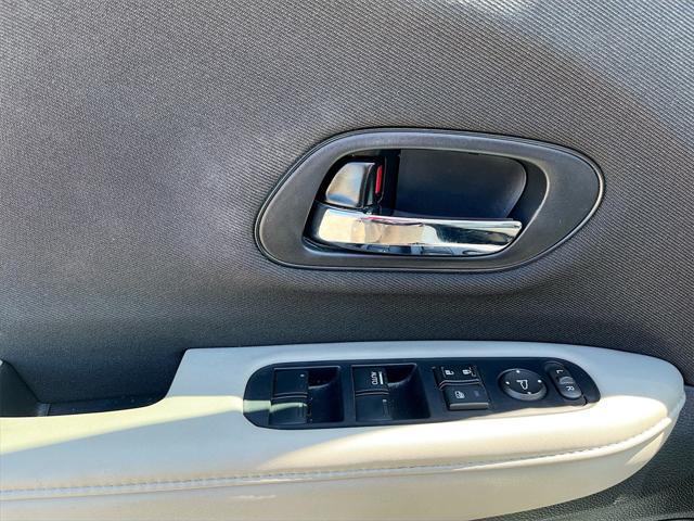 used 2022 Honda HR-V car, priced at $18,600