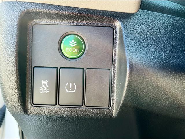 used 2022 Honda HR-V car, priced at $18,600
