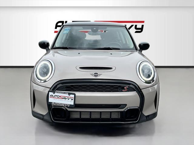 used 2024 MINI Hardtop car, priced at $22,100