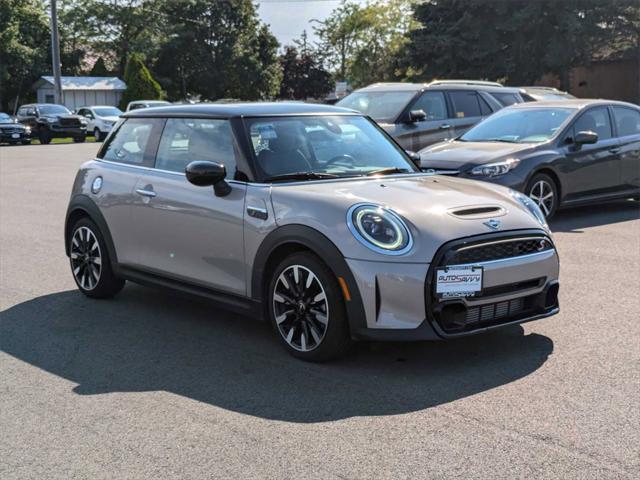 used 2024 MINI Hardtop car, priced at $24,500