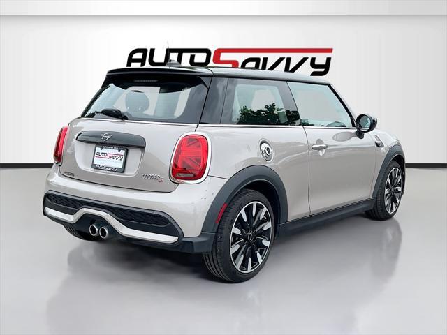 used 2024 MINI Hardtop car, priced at $22,100