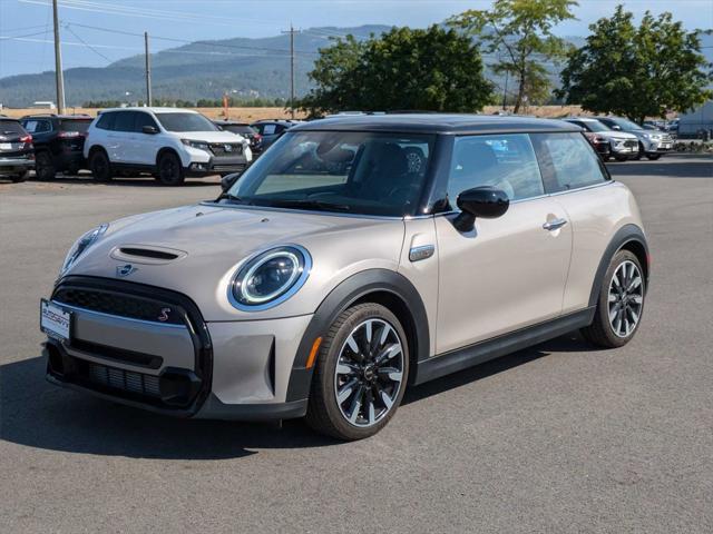 used 2024 MINI Hardtop car, priced at $24,500