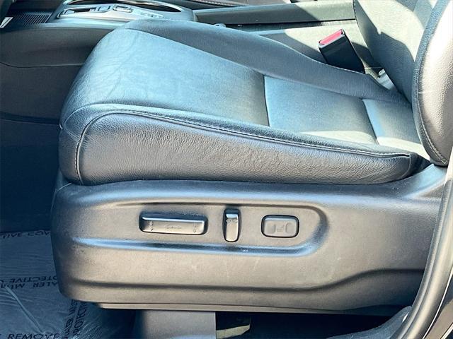used 2022 Honda Pilot car, priced at $30,000