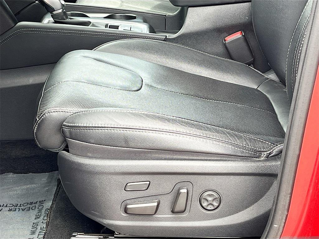 used 2020 Hyundai Santa Fe car, priced at $15,700