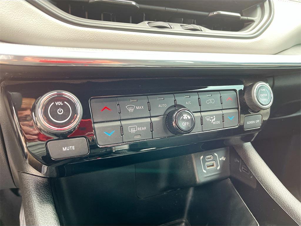 used 2023 Jeep Compass car, priced at $22,500