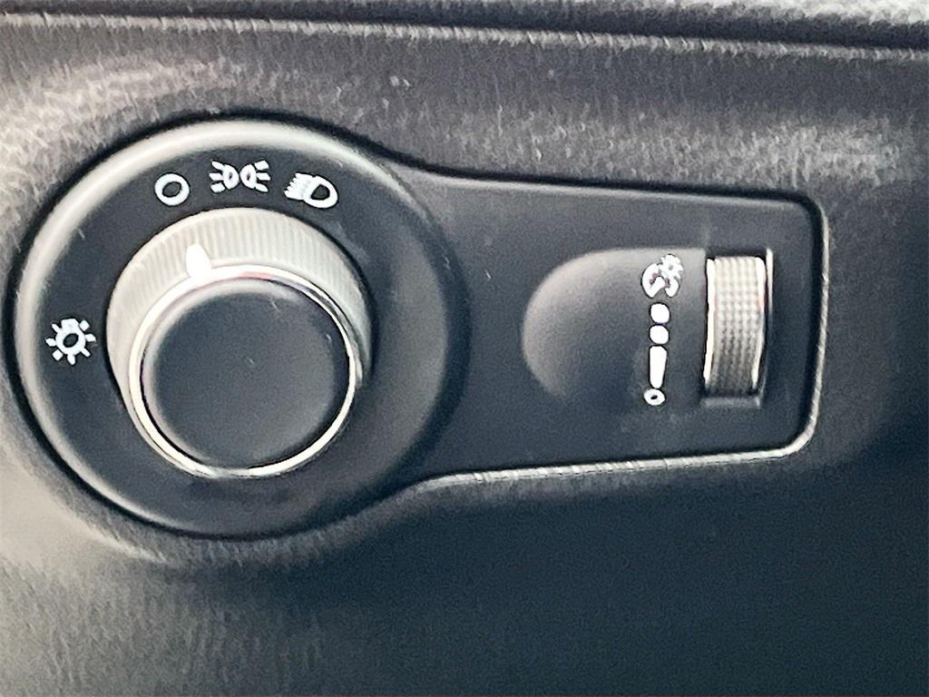 used 2020 Jeep Compass car, priced at $15,700