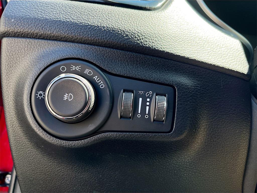 used 2021 Jeep Compass car, priced at $17,600