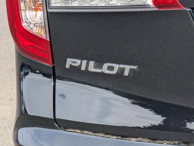 used 2022 Honda Pilot car, priced at $29,300