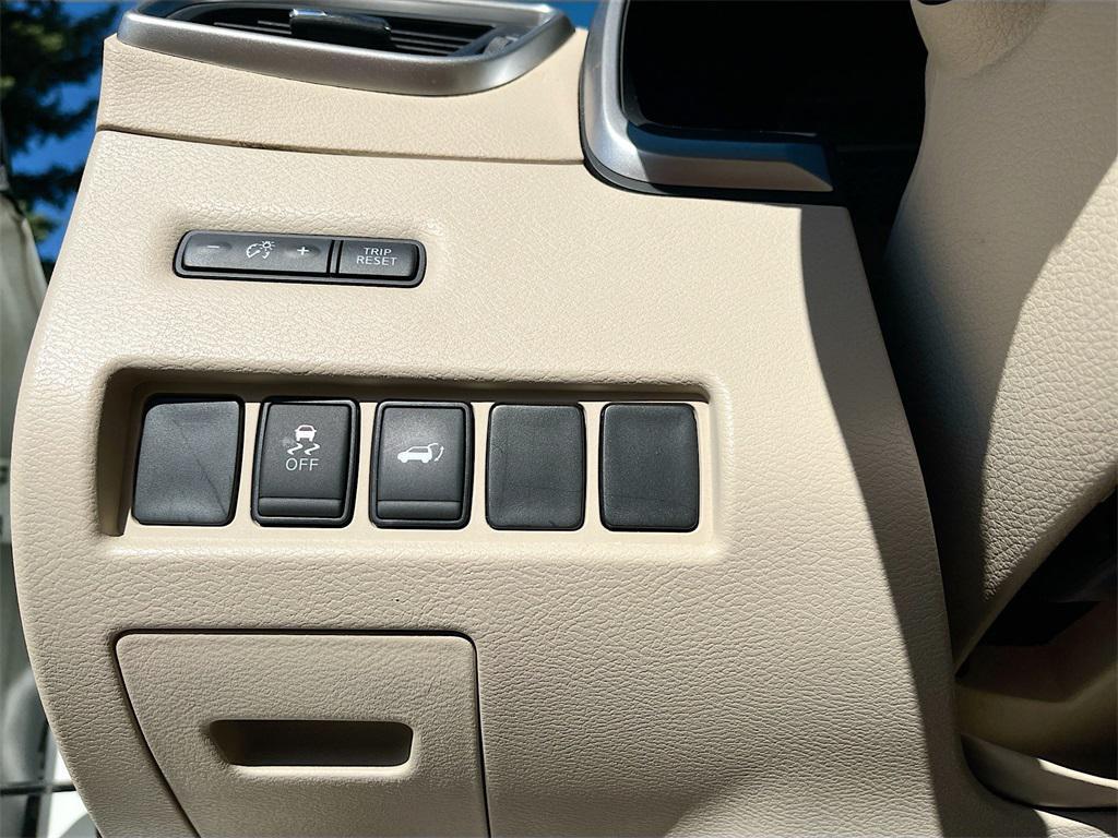 used 2017 Nissan Murano car, priced at $15,000