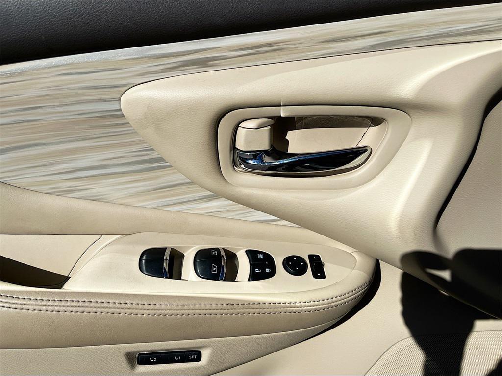 used 2017 Nissan Murano car, priced at $15,000