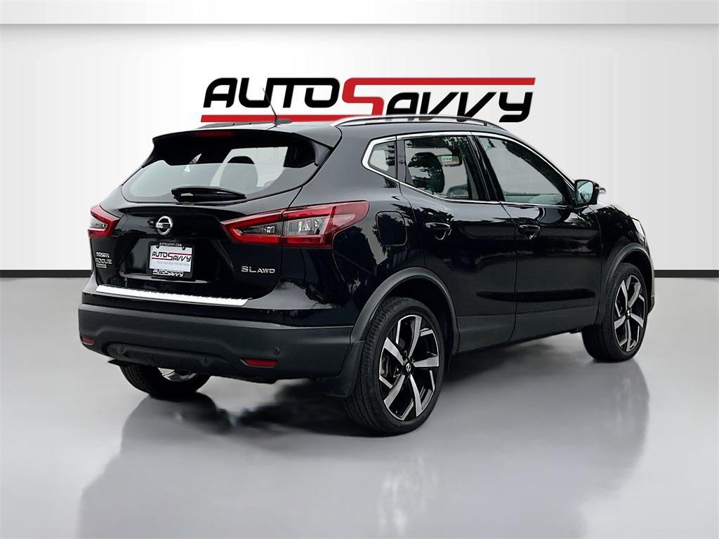 used 2022 Nissan Rogue Sport car, priced at $20,000