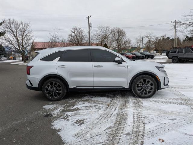 used 2023 Kia Sorento Hybrid car, priced at $34,500