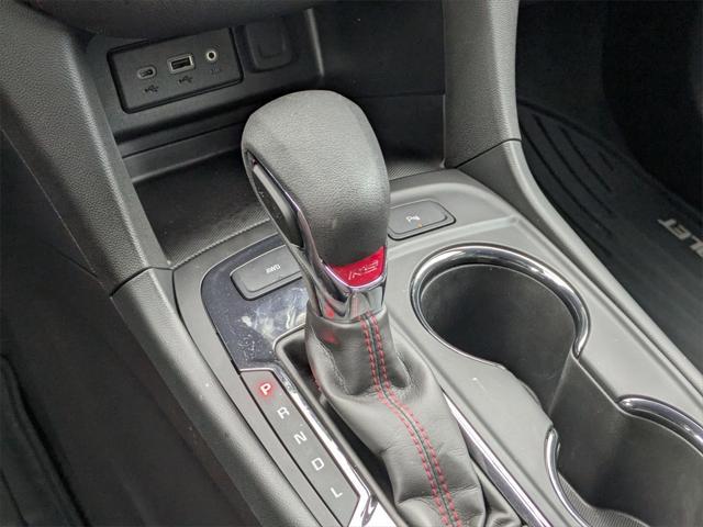 used 2024 Chevrolet Equinox car, priced at $27,200