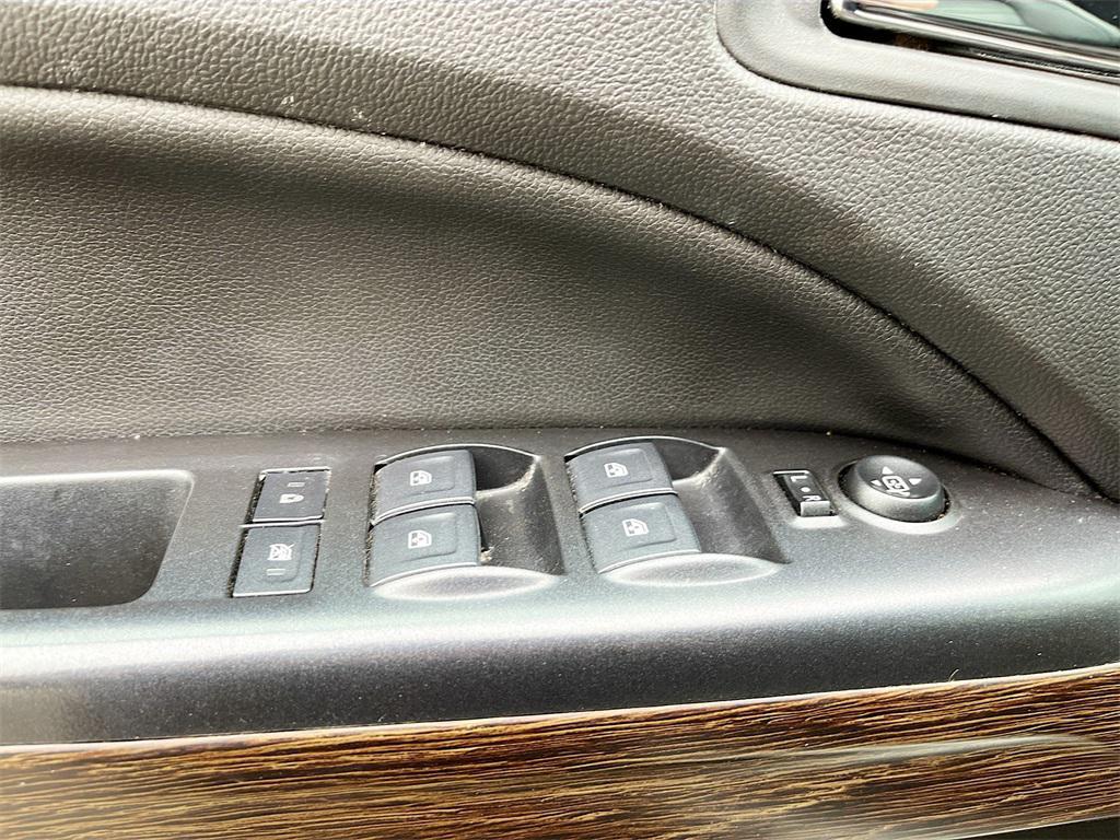 used 2019 GMC Canyon car, priced at $26,600