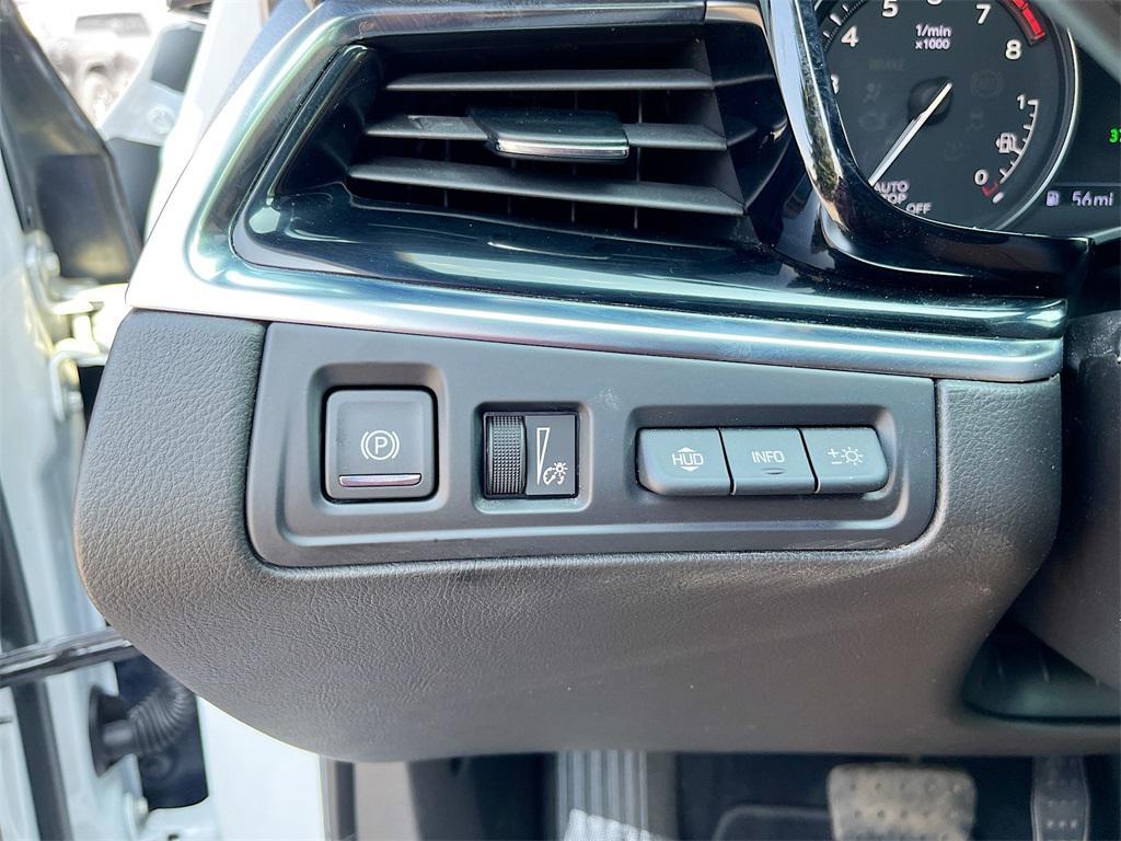used 2024 Cadillac XT6 car, priced at $41,000