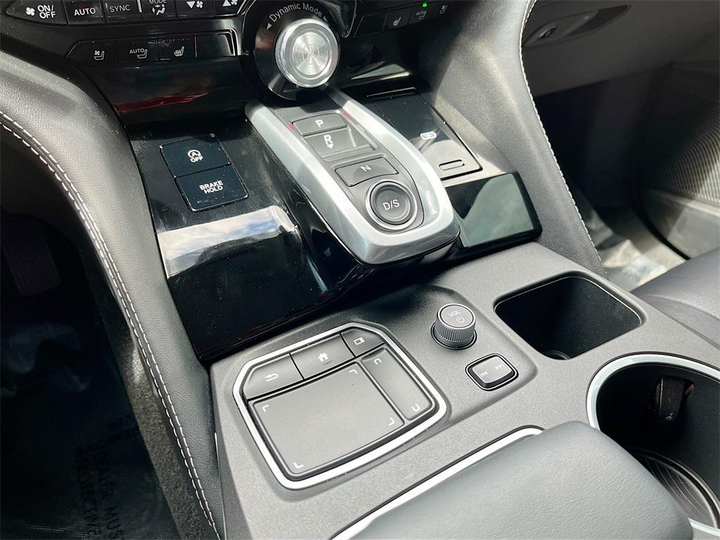 used 2024 Acura MDX car, priced at $43,000