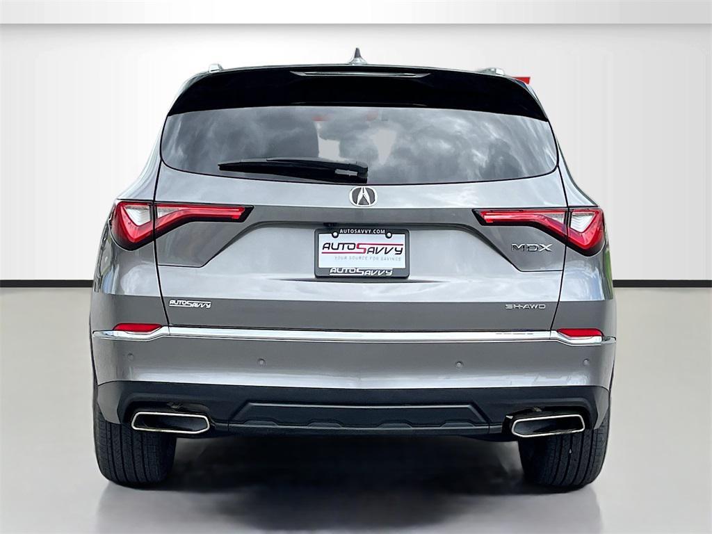used 2024 Acura MDX car, priced at $43,000