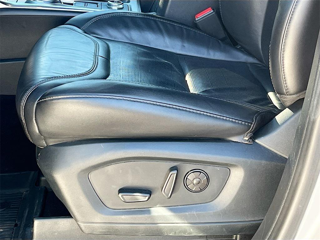 used 2021 Ford Explorer car, priced at $31,500
