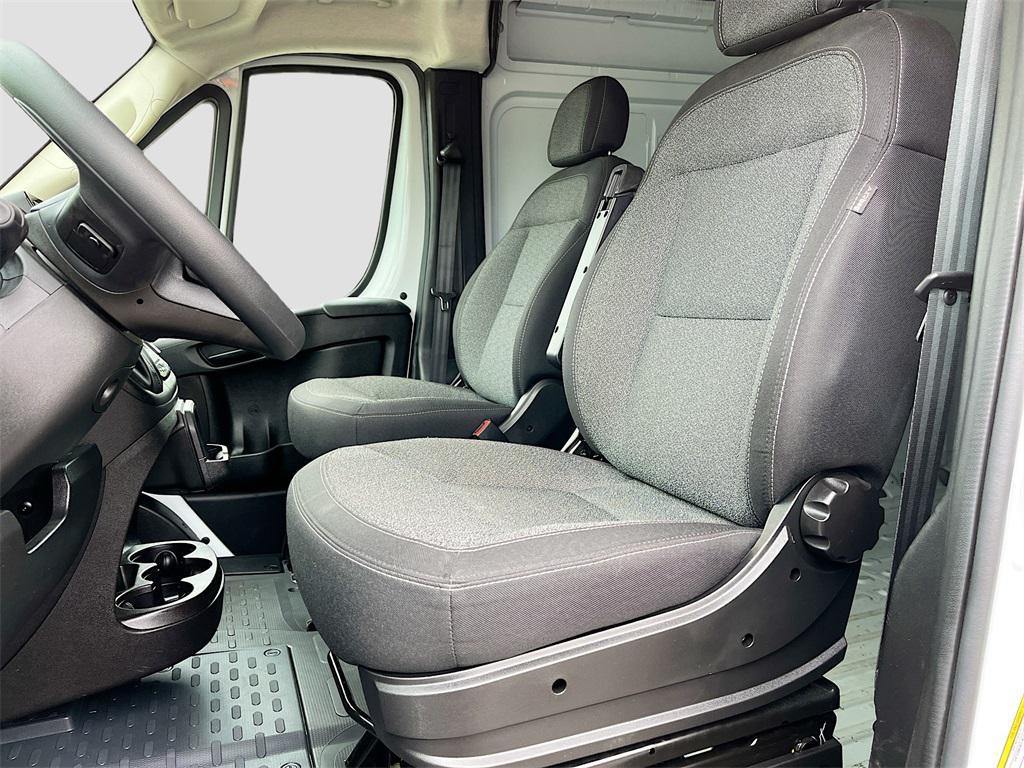 used 2023 Ram ProMaster 3500 car, priced at $30,000