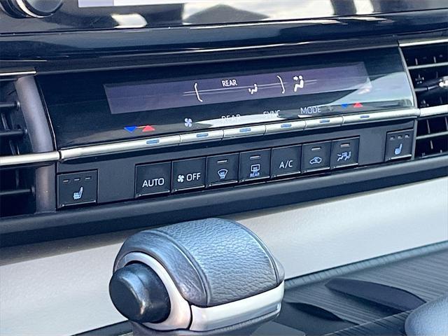 used 2022 Toyota Sienna car, priced at $37,700