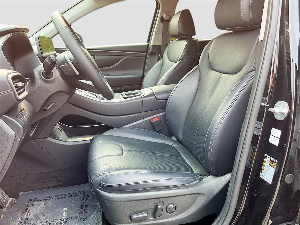 used 2023 Hyundai Santa Fe car, priced at $26,200