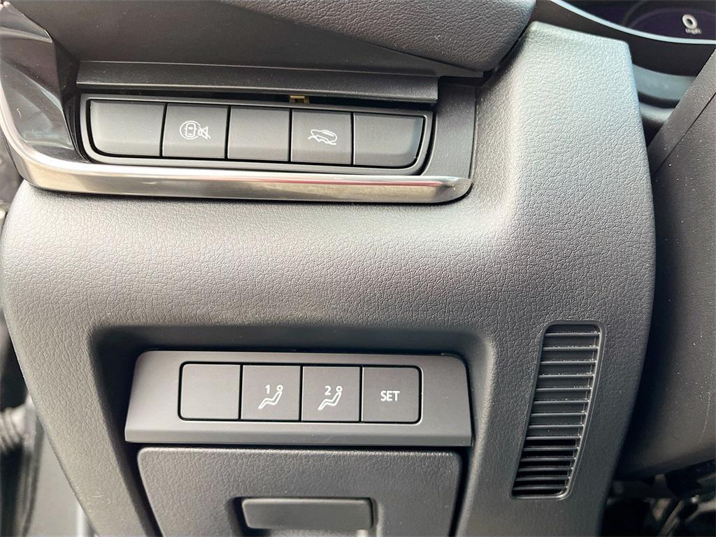 used 2024 Mazda CX-30 car, priced at $21,700