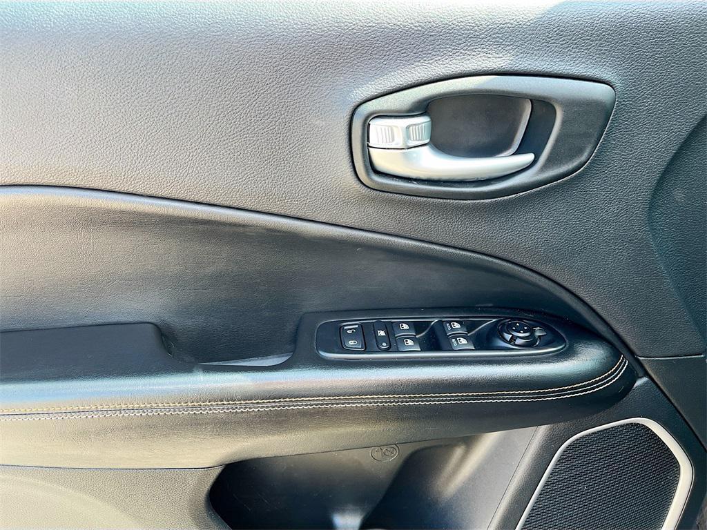 used 2021 Jeep Compass car, priced at $15,900
