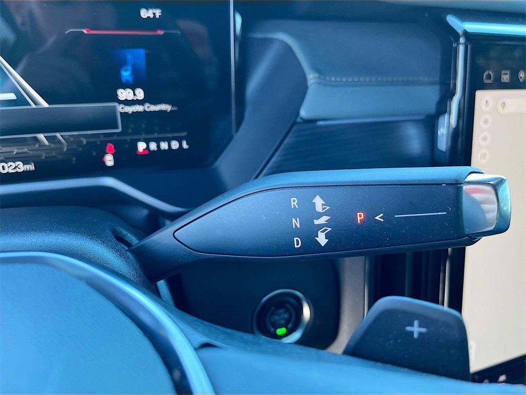 used 2024 GMC Acadia car, priced at $40,000