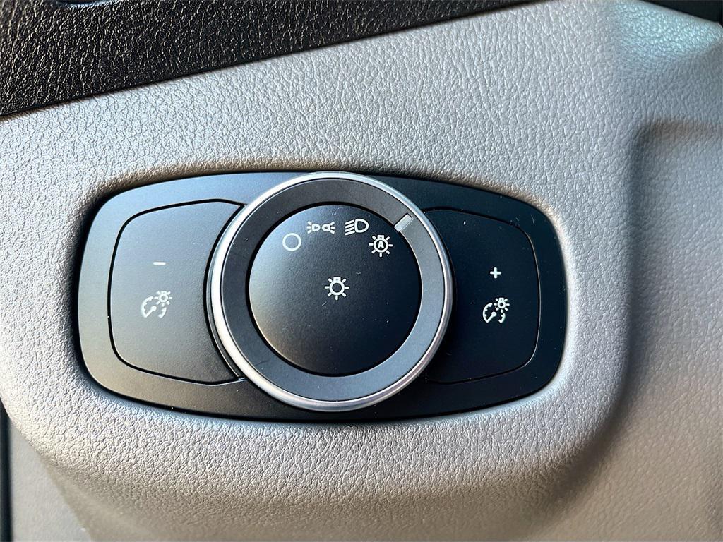 used 2023 Ford Transit Connect car, priced at $30,300
