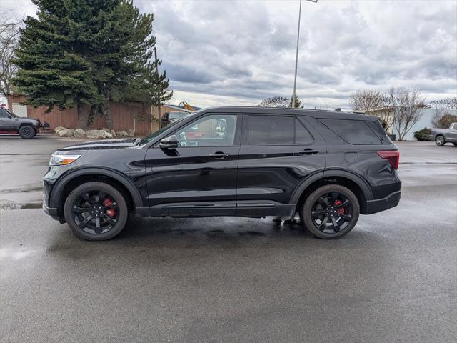 used 2022 Ford Explorer car, priced at $35,000