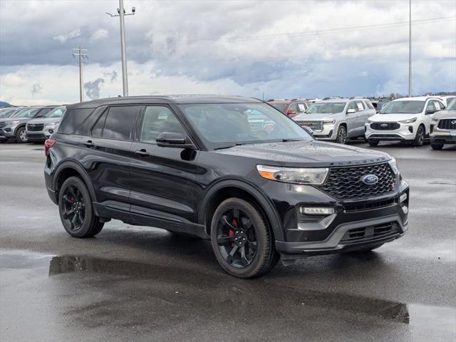 used 2022 Ford Explorer car, priced at $35,000