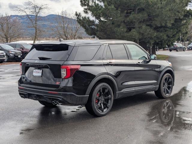 used 2022 Ford Explorer car, priced at $35,000