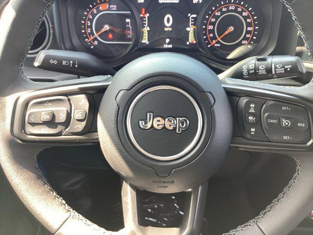 new 2025 Jeep Wrangler car, priced at $62,560