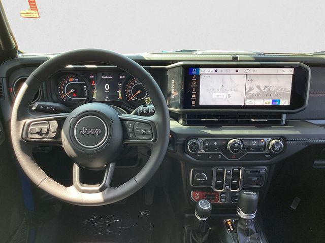 new 2025 Jeep Wrangler car, priced at $62,560