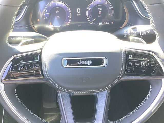 new 2025 Jeep Grand Cherokee car, priced at $54,579
