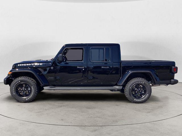 new 2025 Jeep Gladiator car, priced at $48,331