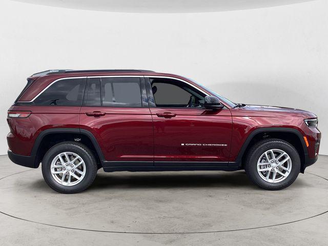 new 2025 Jeep Grand Cherokee car, priced at $41,117