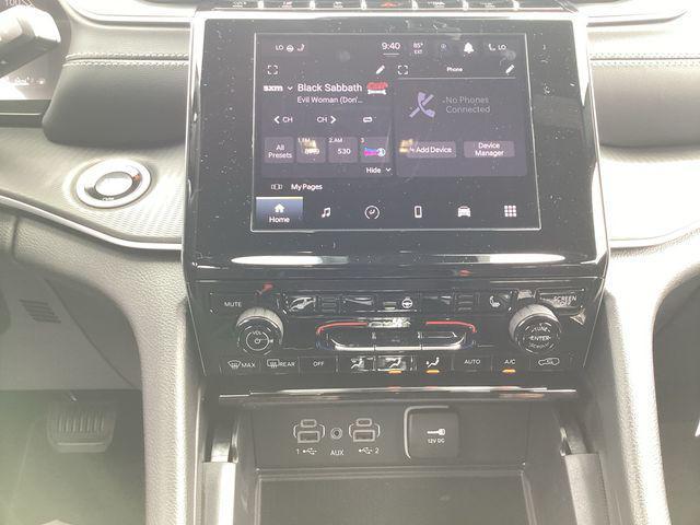 new 2025 Jeep Grand Cherokee car, priced at $41,117
