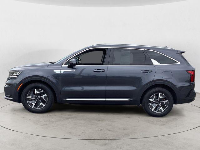 used 2021 Kia Sorento Hybrid car, priced at $22,491