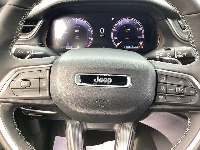 new 2025 Jeep Grand Cherokee car, priced at $38,079