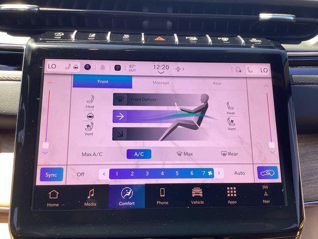 new 2025 Jeep Grand Cherokee car, priced at $65,446